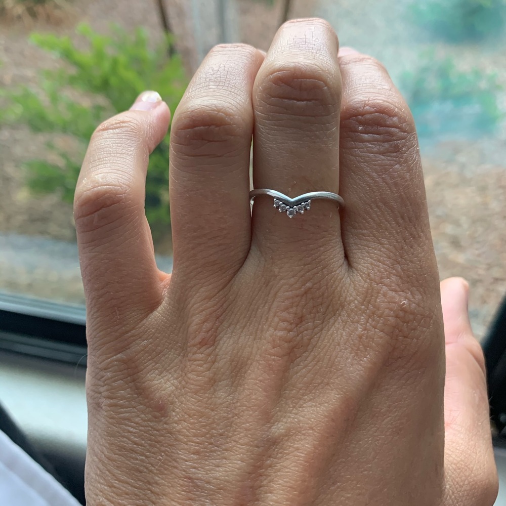 Pandora ring size 7 1/2